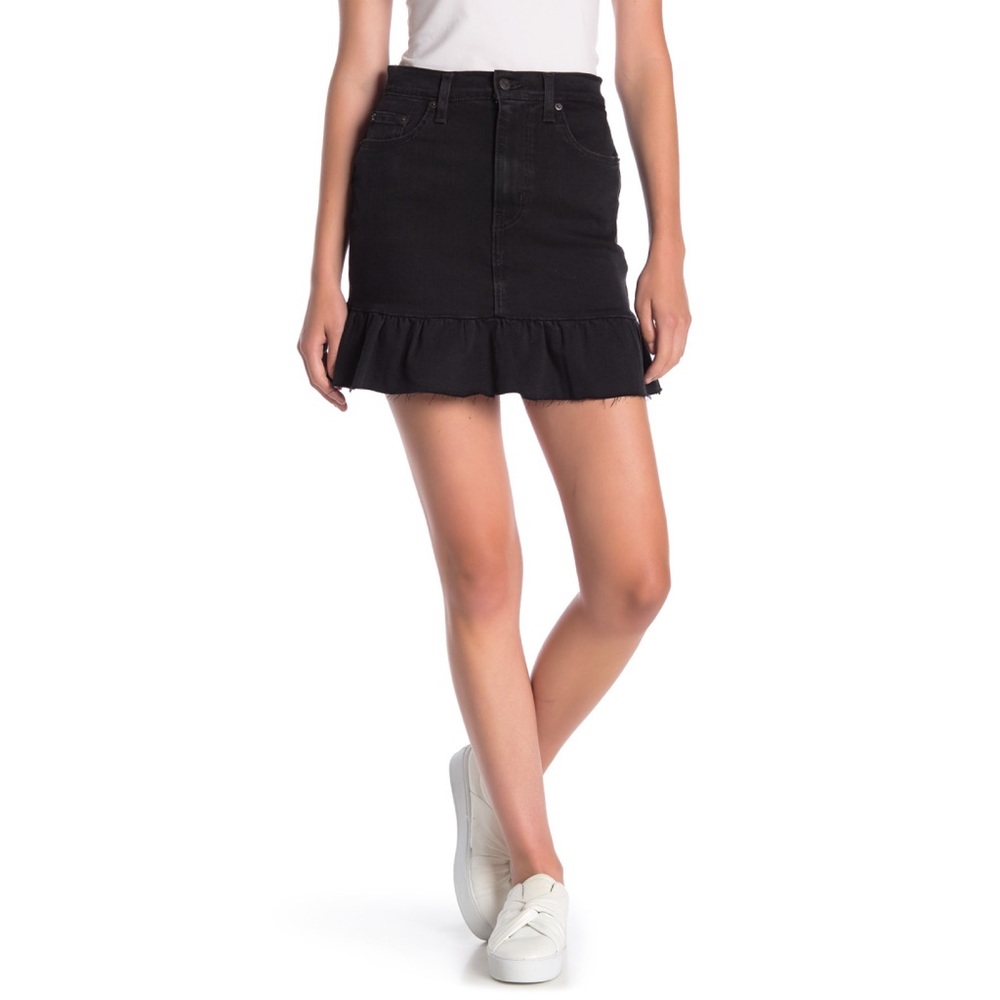 LEVI’S Mile High Ruffle Skirt